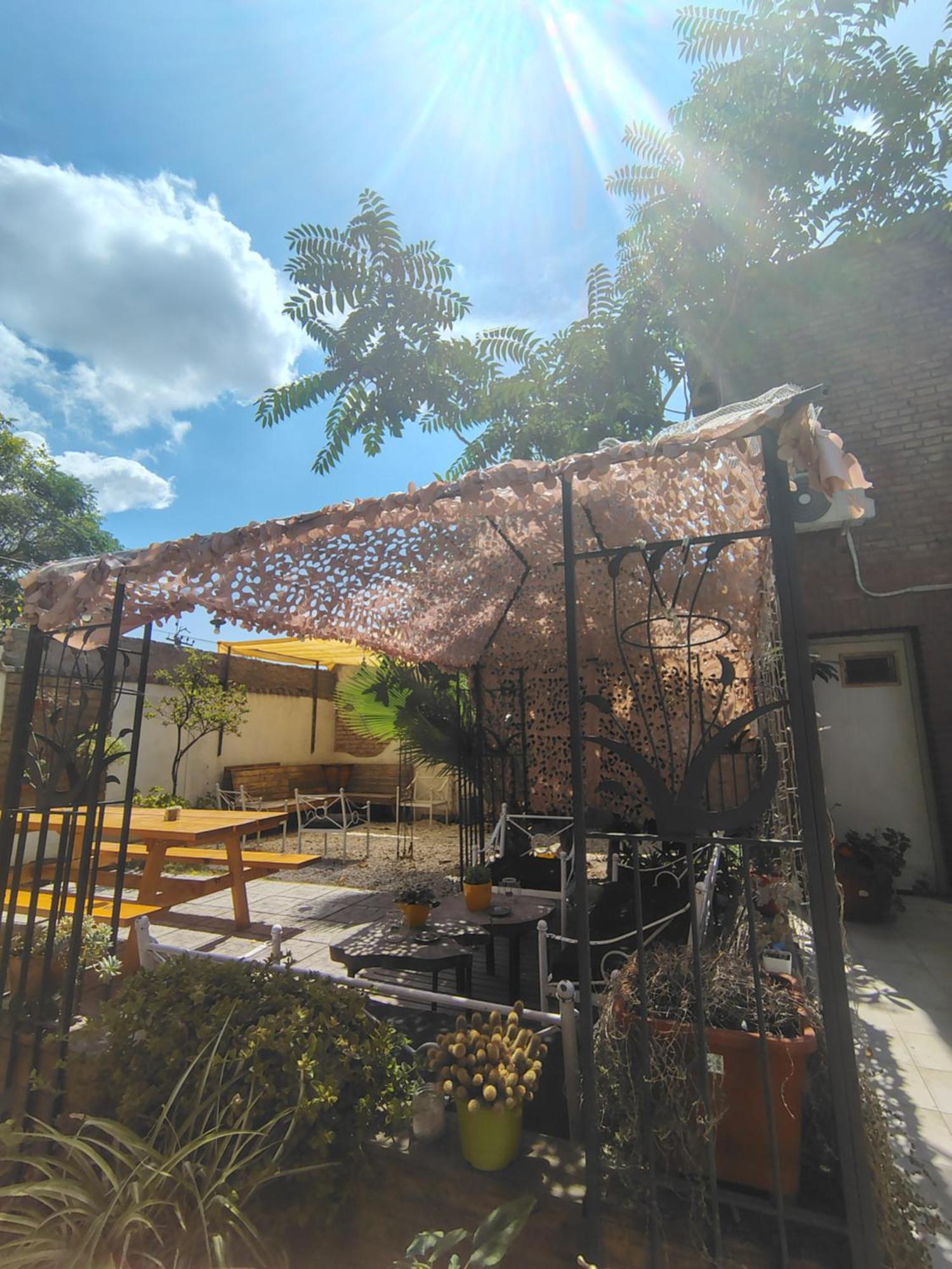 Mora Hostel メンドーサ エクステリア 写真