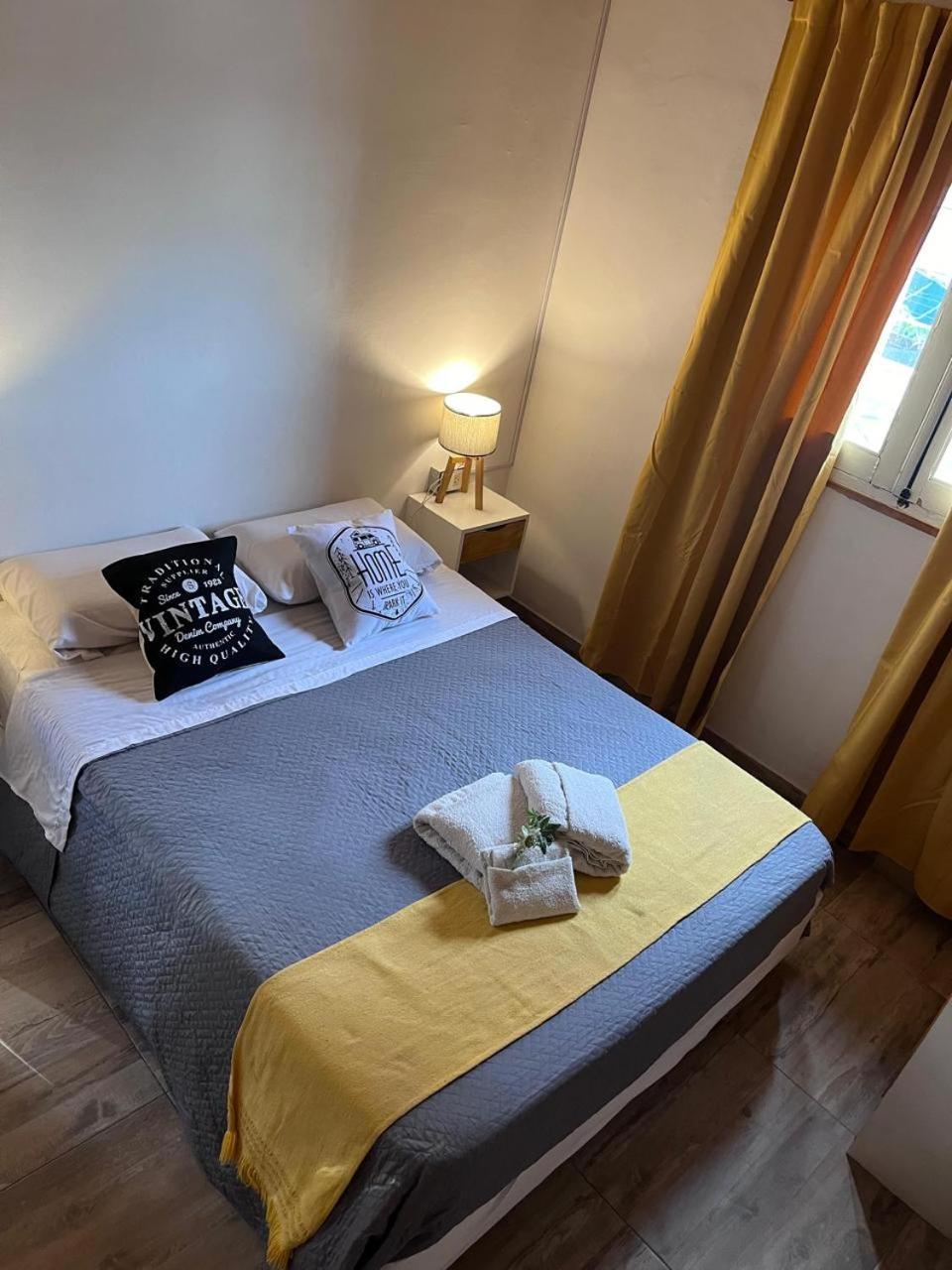 Mora Hostel メンドーサ エクステリア 写真